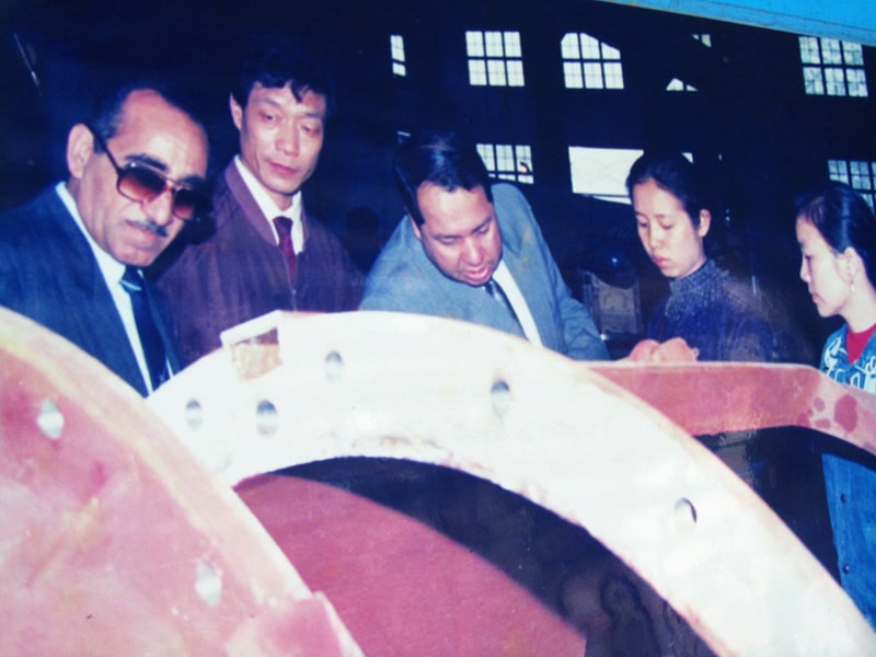 1996��12�°����͑������V���a(ch��n)�F(xi��n)��(ch��ng)��ӆُ(g��u)�a(ch��n)Ʒ